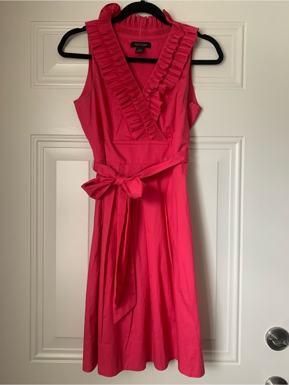 White House Black Market Fuchsia Ruffle V-Neck Midi Dress Size 2
